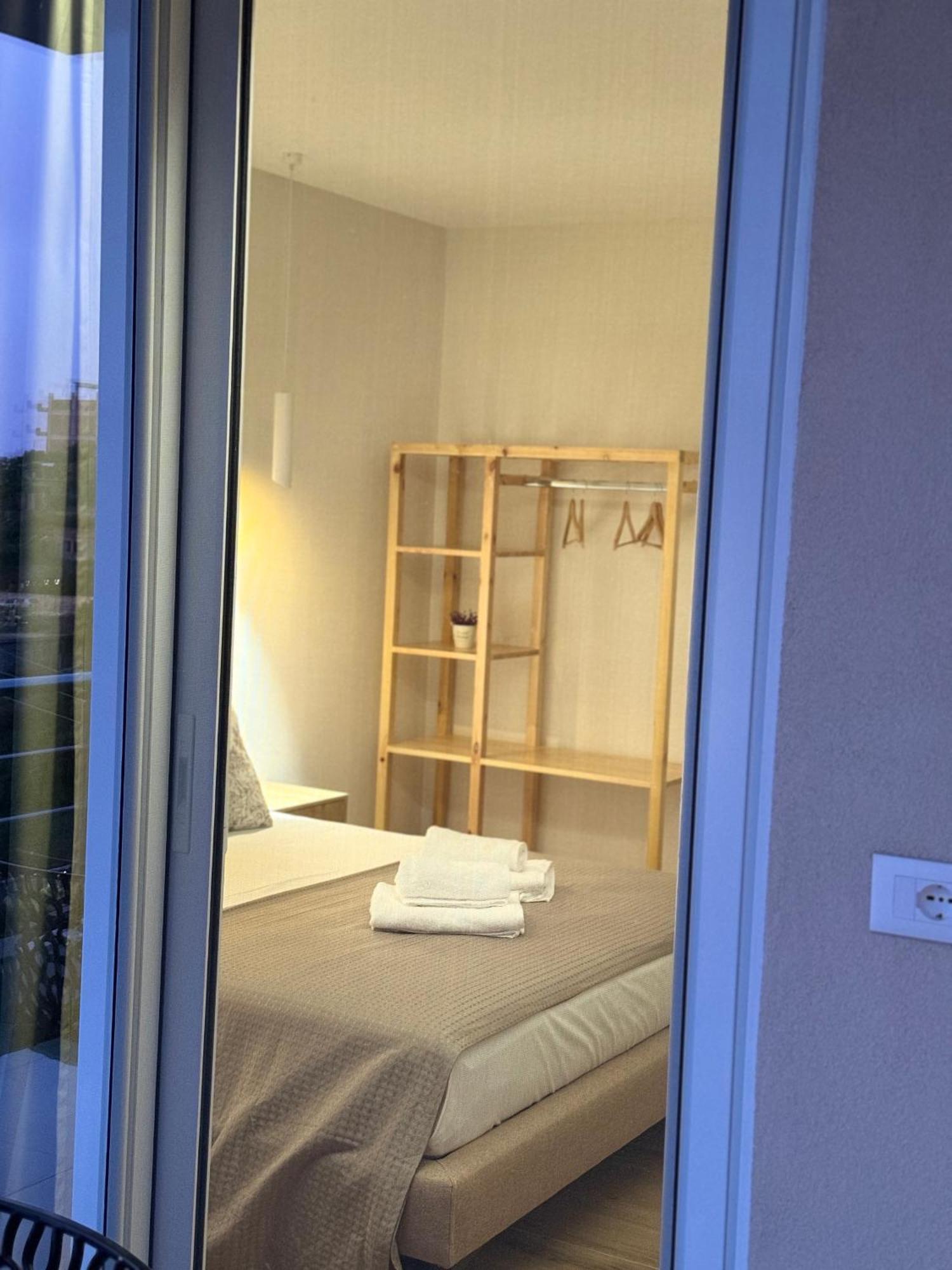 Ion Rooms Himare Eksteriør bilde